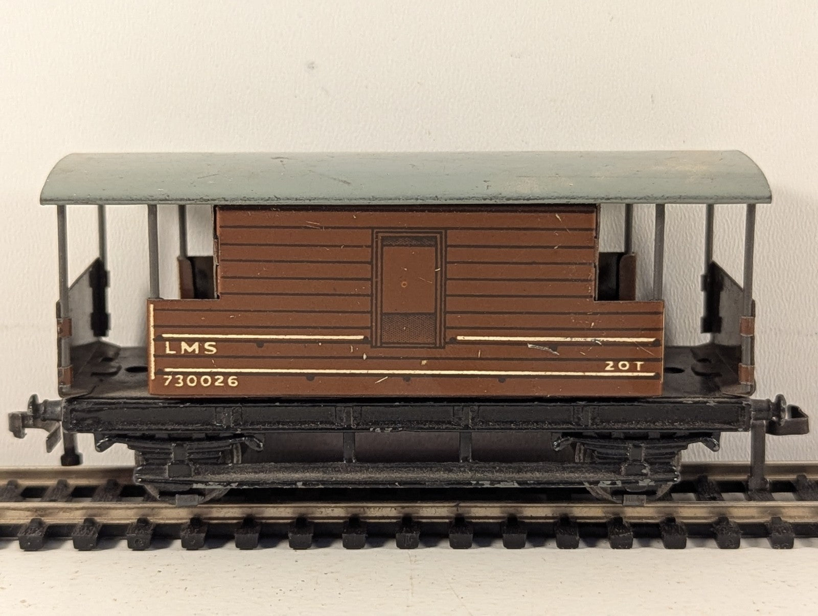 Hornby Dublo LMS 20 Ton Brake Van No.730026 OO Gauge