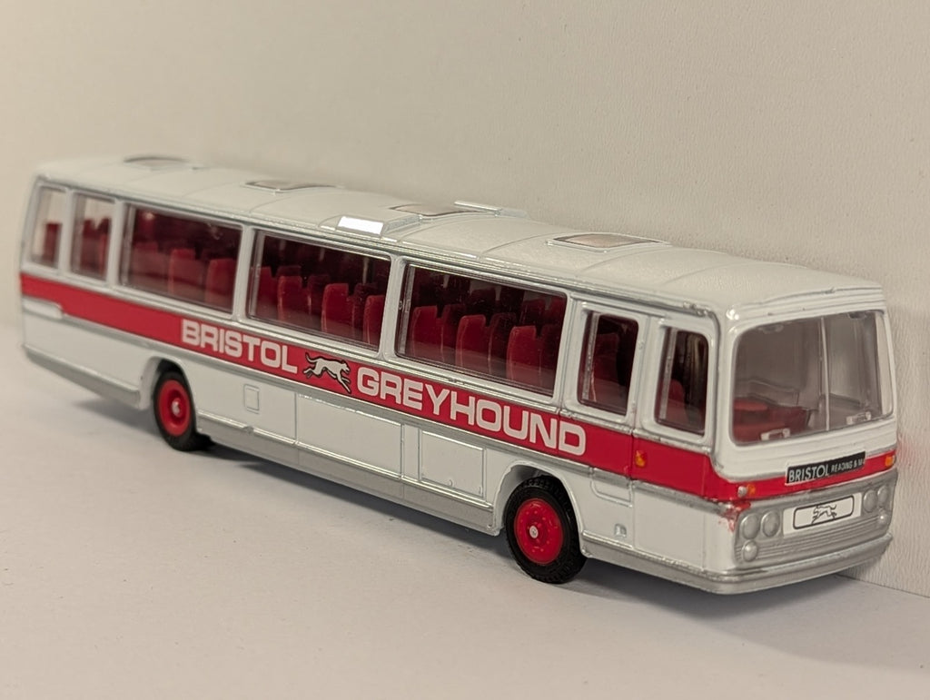 EFE Bristol Greyhound Plaxton Panorama Coach – 1:76 Scale