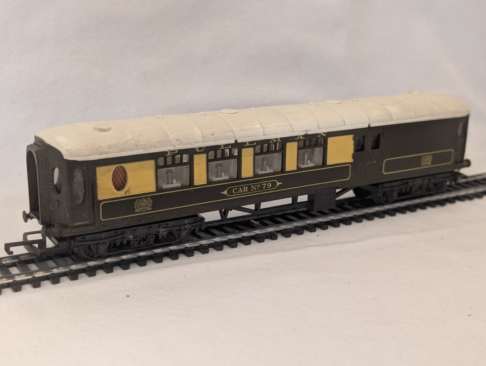 Tri-ang Hornby OO Gauge Pullman Brake 2nd “Car No. 79”
