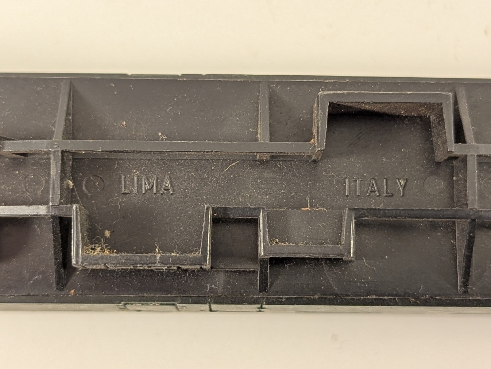 Lima OO Gauge BR InterCity Mk2 Brake Corridor Coach