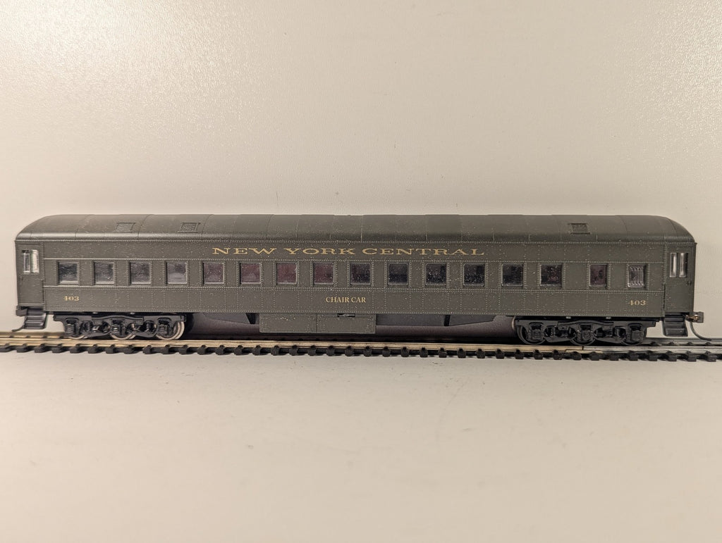 Athearn HO Scale Heavyweight Standard Coach Passenger Coach 403 New York Central