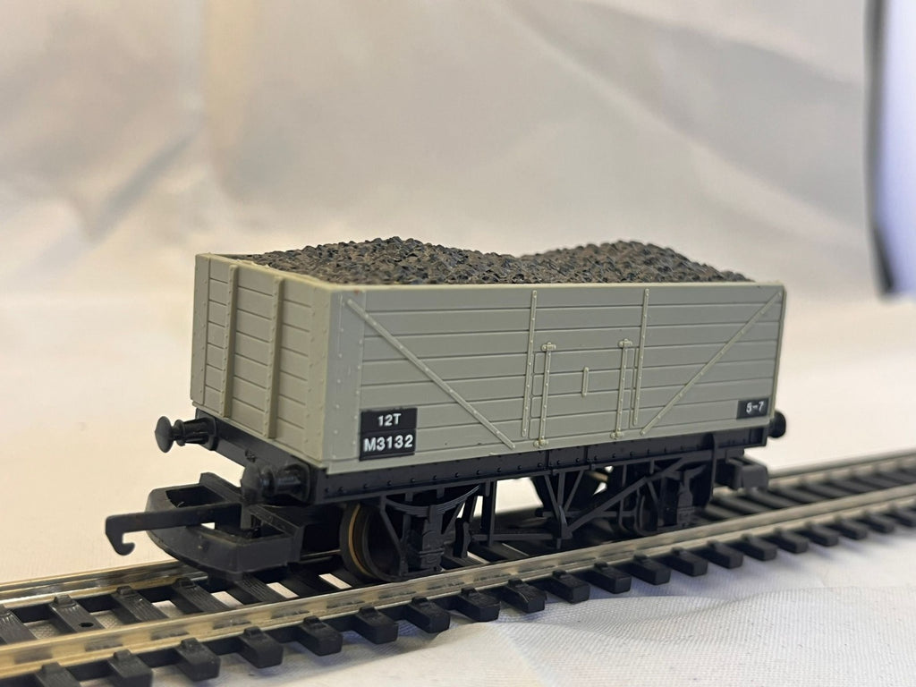 Lima 305675 BR Grey 7 Plank Wagon M3132