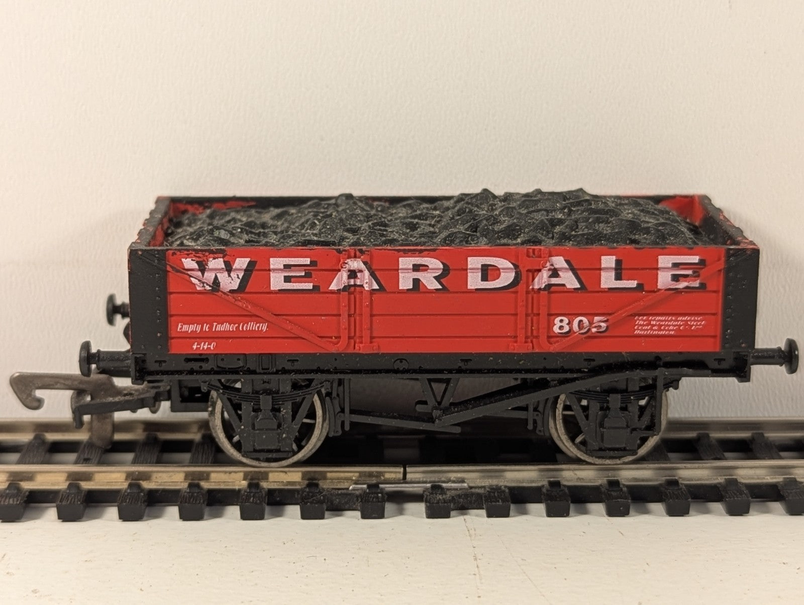 Dapol B714 OO Gauge 4 Plank Wagon - Boxed