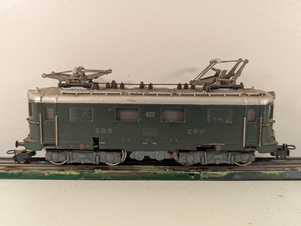 Märklin HO Gauge SBB Class Re 4/4 I Electric Locomotive 427 SBB Green RET 800