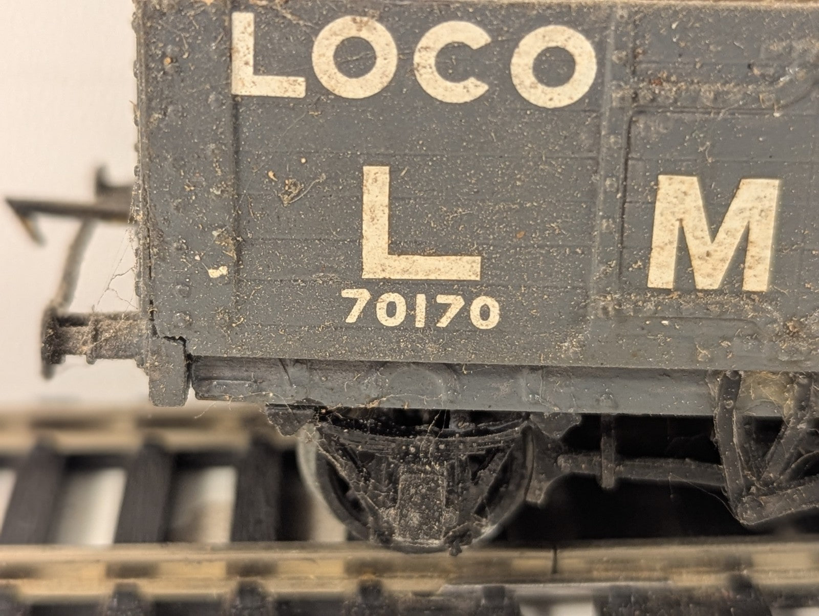 Kitbuilt OO Gauge 7-Plank Loco Coal Wagon Open Wagon 70170 LMS Grey