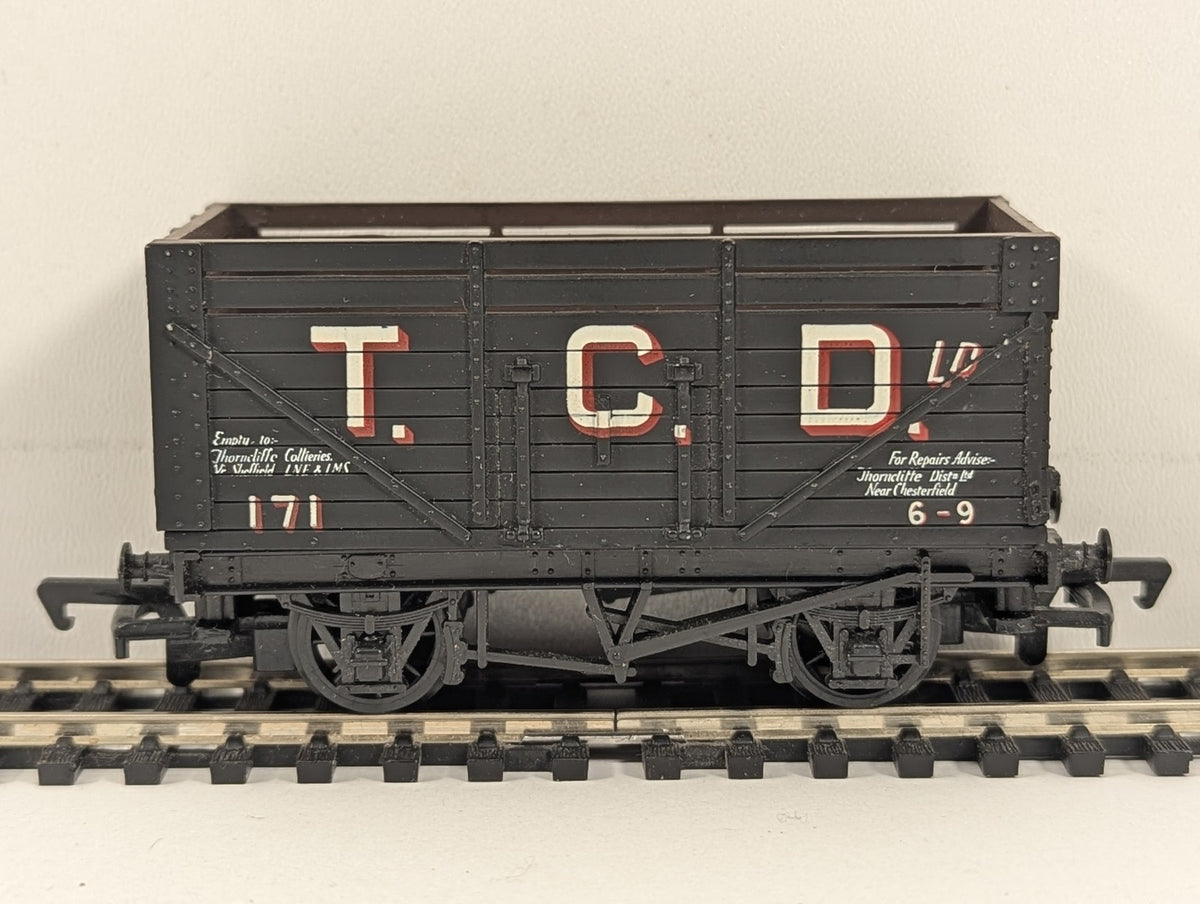 Mainline OO Gauge 7 Plank Wagon Goods Wagon 171 T.C.D. Ld. 37141