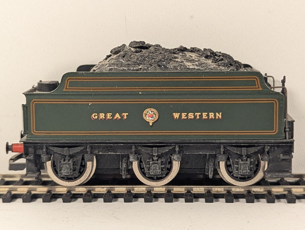 Hornby OO Gauge GWR 3-Axle Tender GWR Green