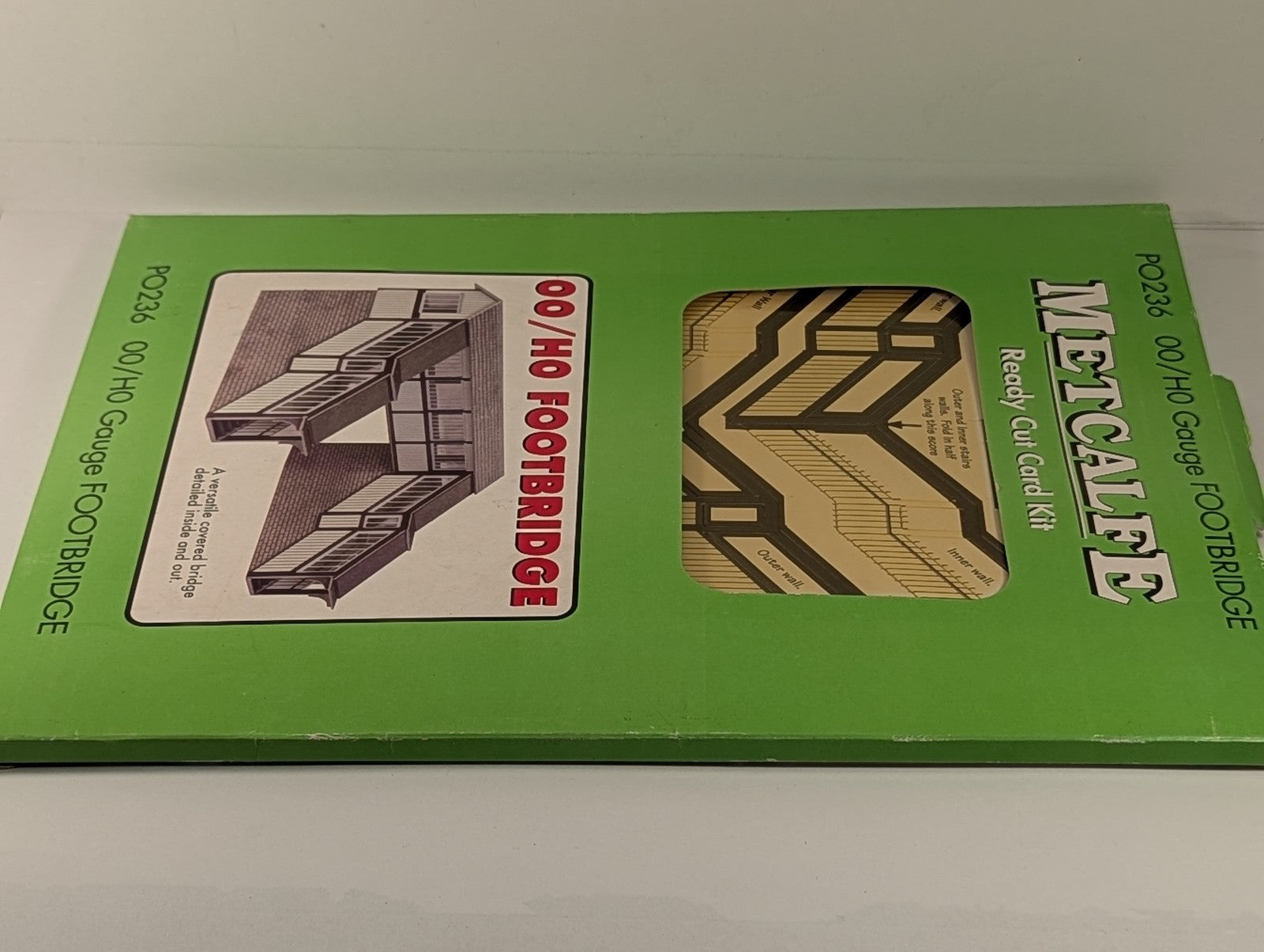 Metcalfe OO/HO Gauge OO/HO Footbridge Card Kit PO236