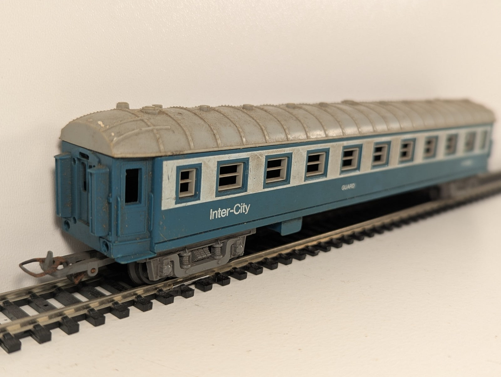 Jouef HO Gauge BR InterCity Passenger Coach
