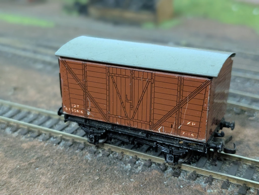 Hornby Dublo 32040 OO Gauge BR Goods Van B755414