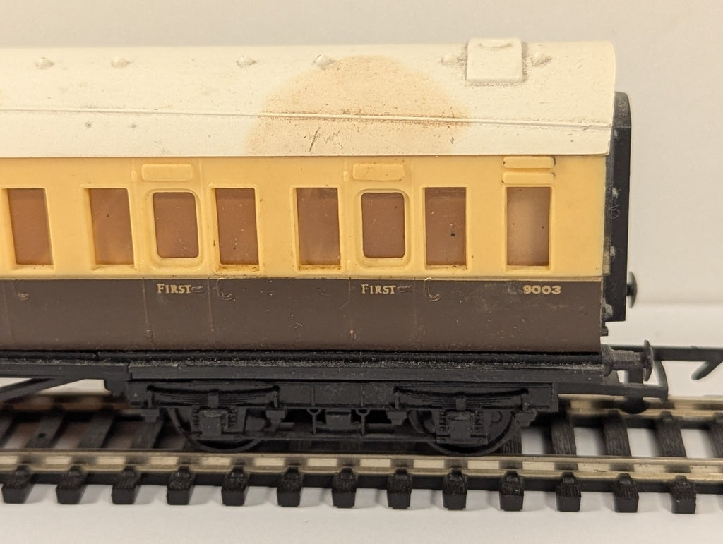 Grafar OO Gauge GWR Composite Passenger Coach