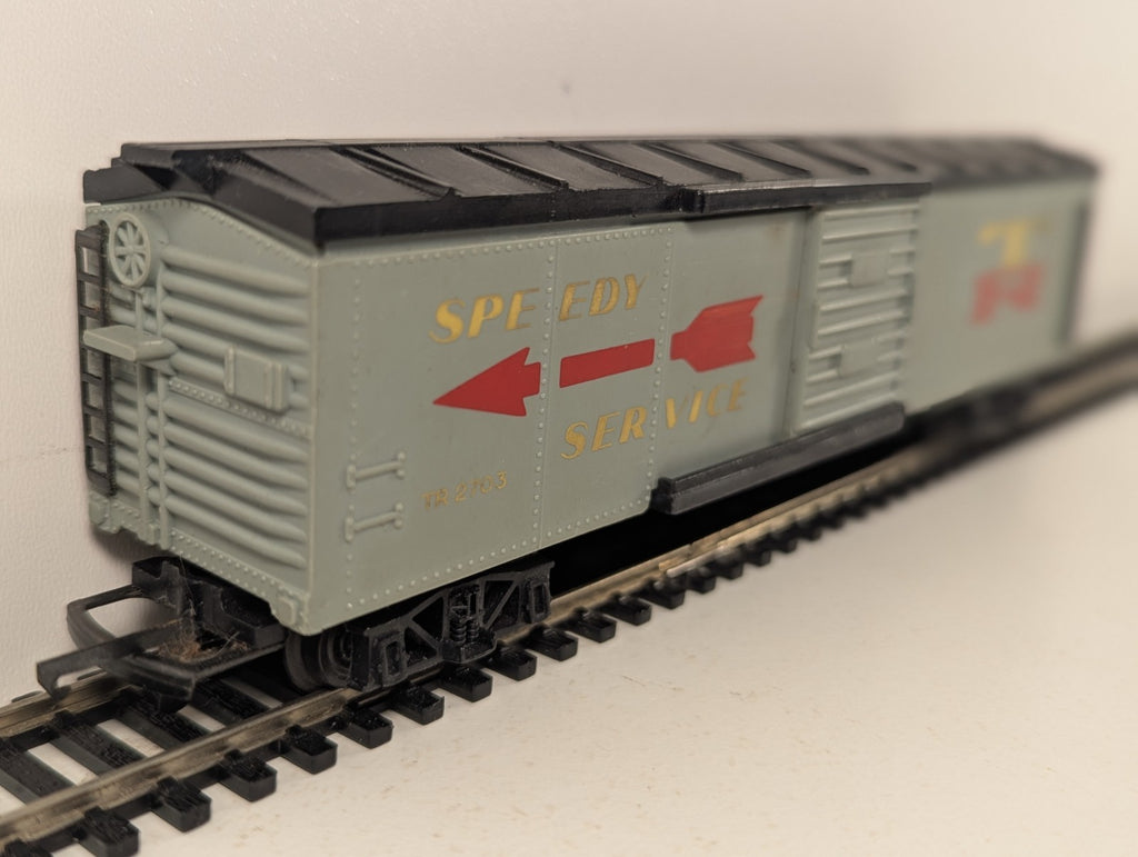 Tri-ang R136 Long Box Car 'Speedy' OO Gauge