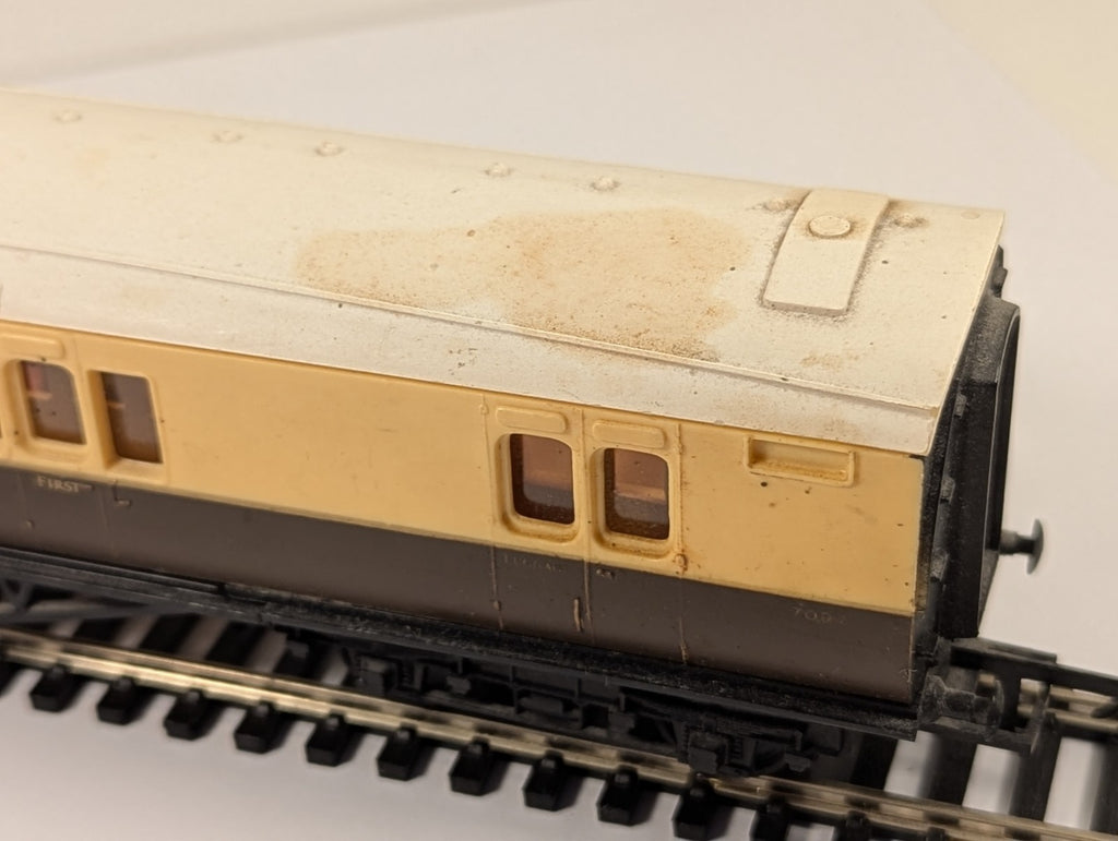 Grafar OO Gauge GWR Corridor Brake Coach