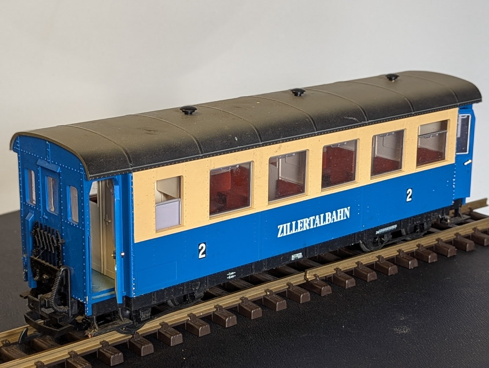 LGB G Scale Zillertalbahn 2nd Class Passenger Coach Zillertalbahn Blue & Cream