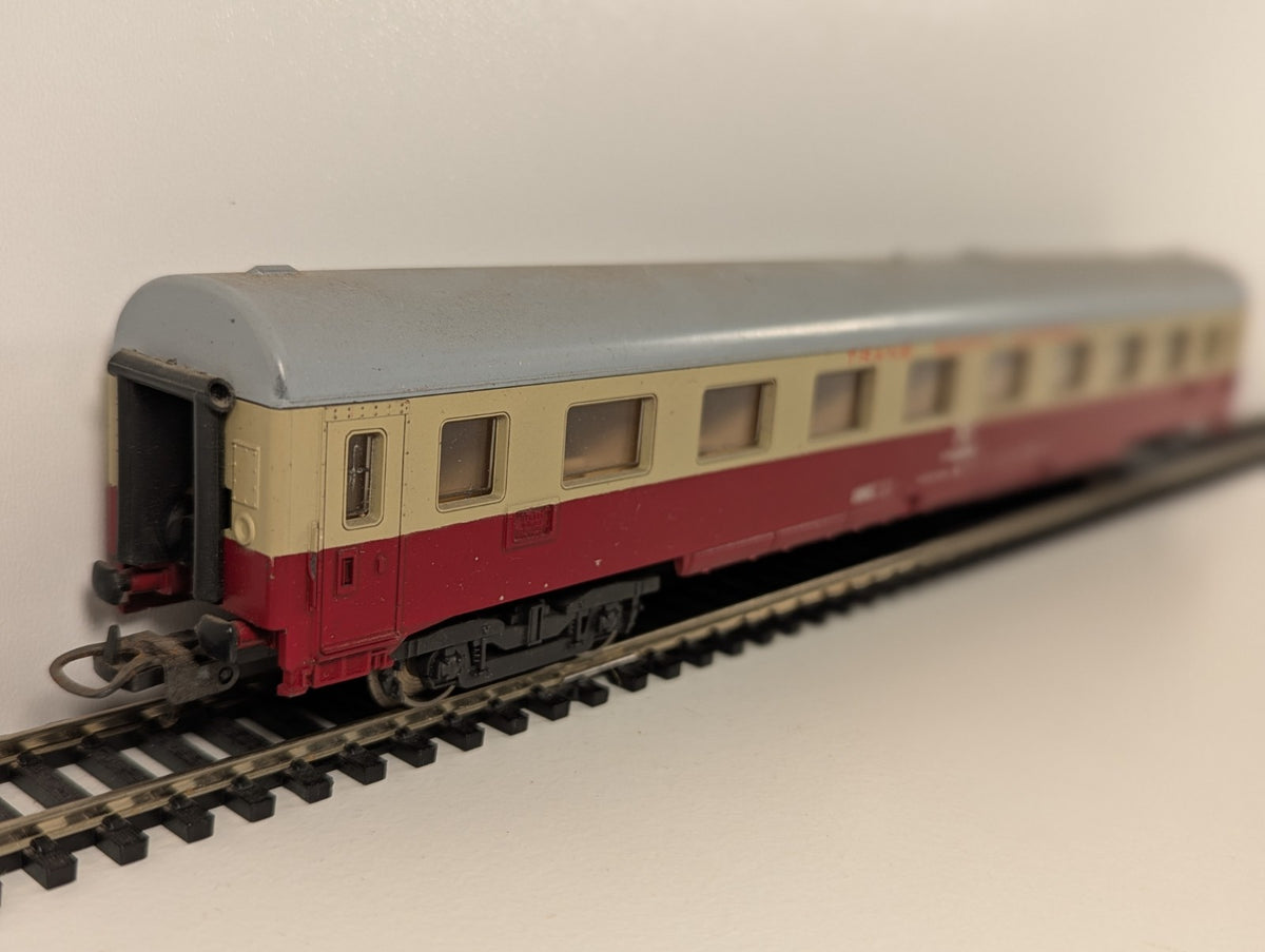 Roco 4294 Bm 2nd Class Passenger Coach – DB – No. 51 80 22-30
