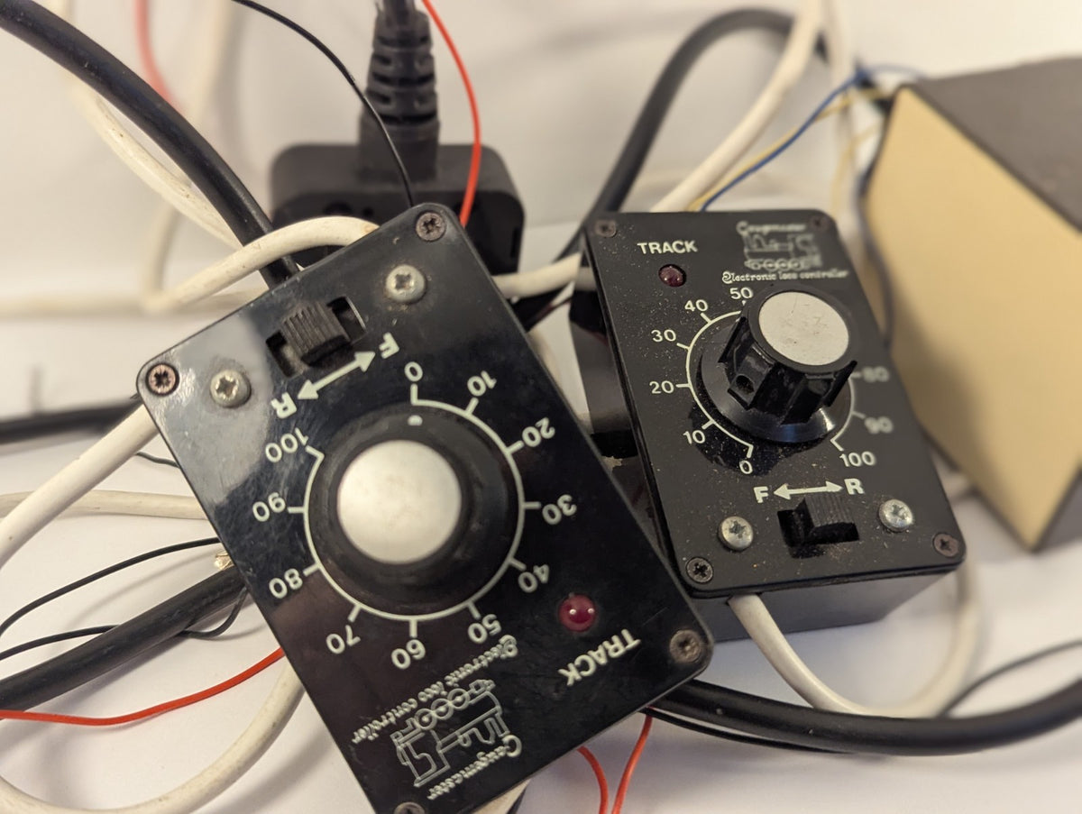 Gaugemaster Electronic Loco Controllers and Power Unit