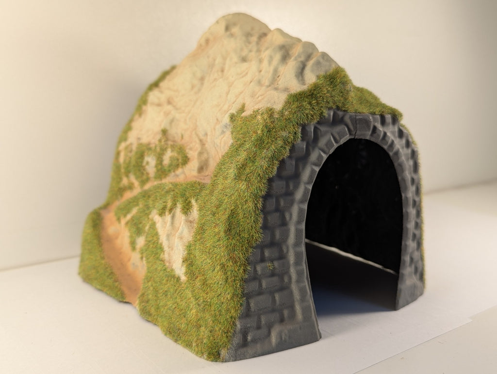 Noch HO Gauge Landscape Construction Single Track Mountain Tunnel