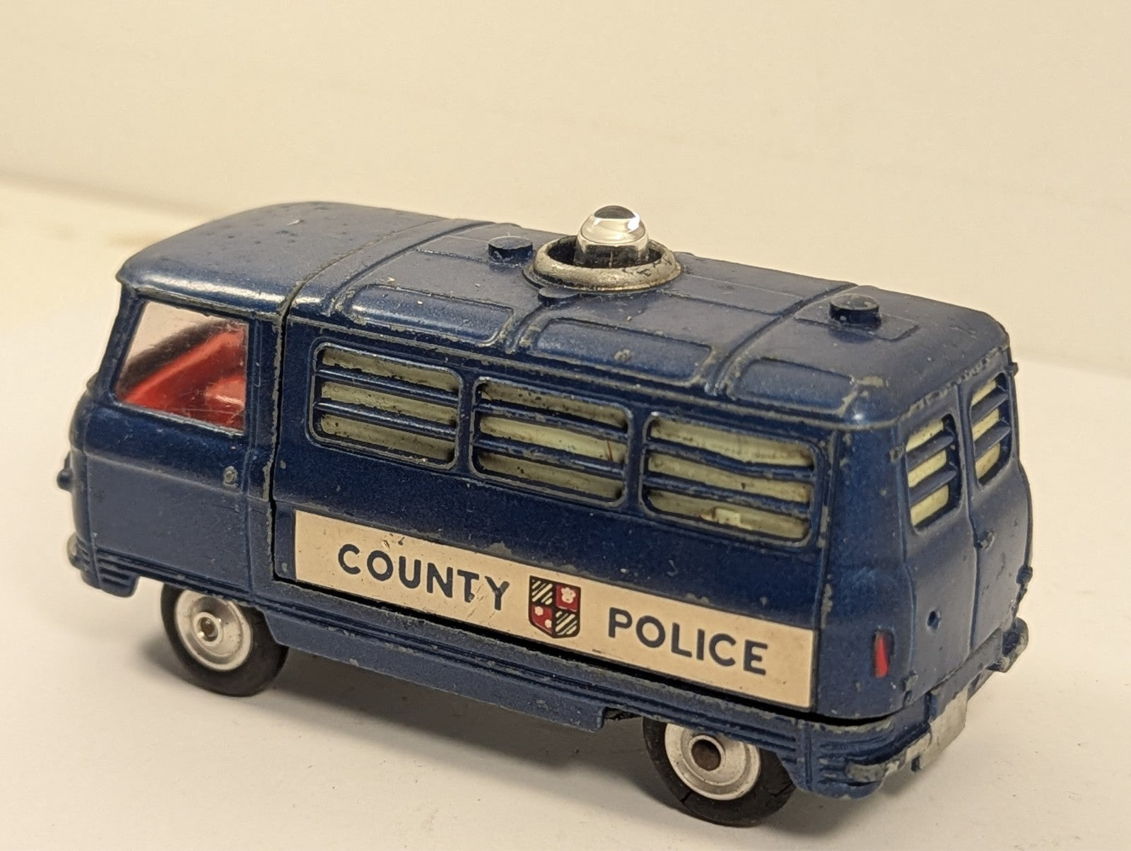 Corgi Toys 464 Commer County Police Van 1:43 Scale