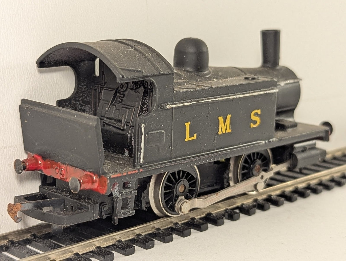 Hornby OO Gauge 0-4-0 Tank Locomotive Steam Locomotive LMS Black