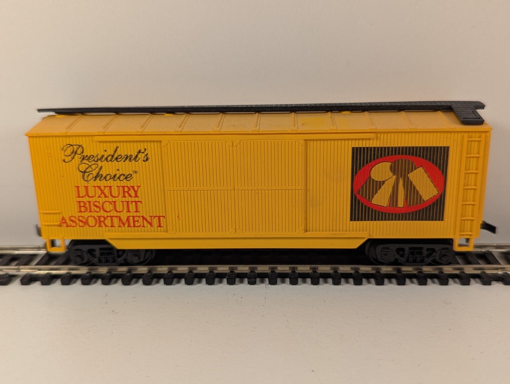 Life-Like HO Gauge President’s Choice Luxury Biscuit Assortment Box Car