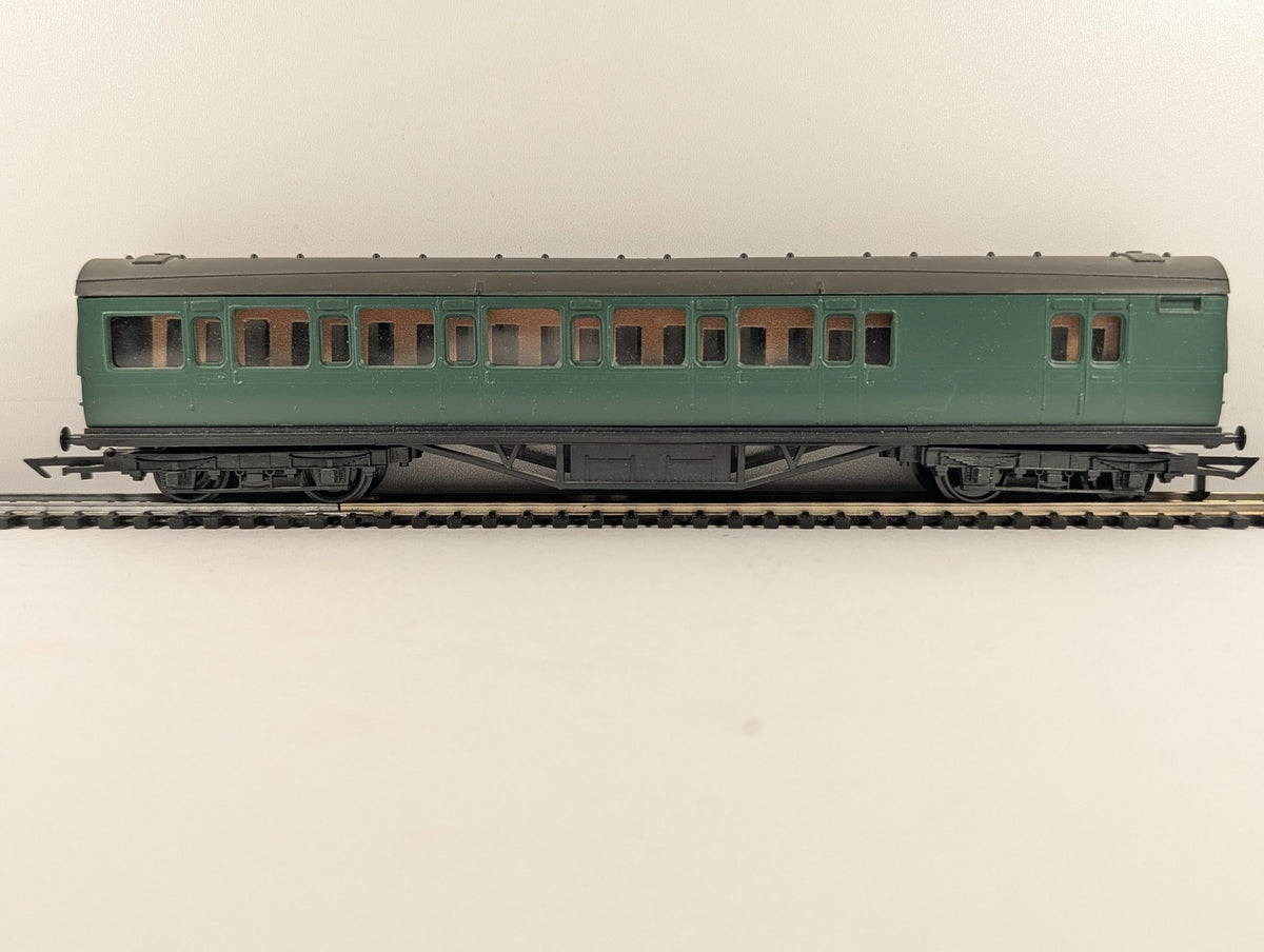 Graham Farish OO Gauge Southern Railway Suburban Brake Coach Passenger Coach
