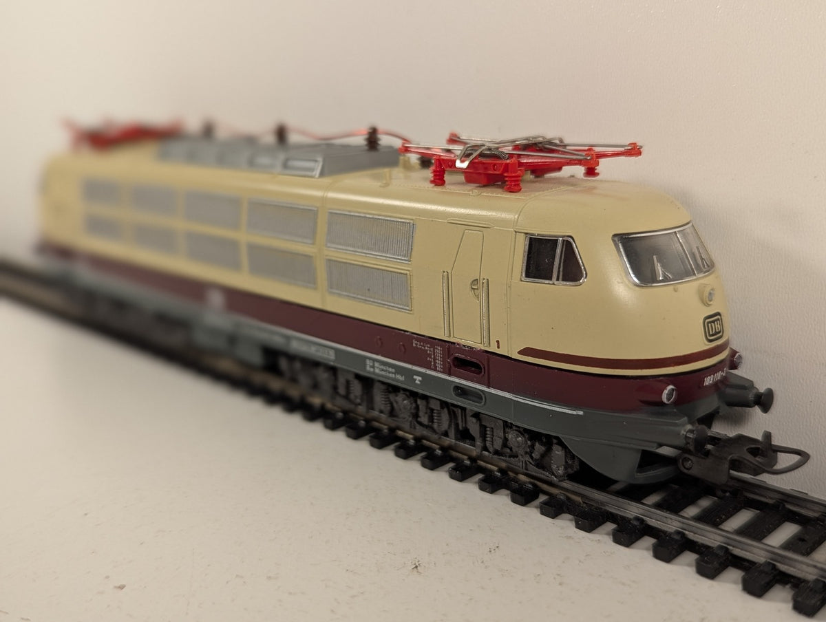 Lima HO Scale DB Class 103 Electric Locomotive 103 110-3 DB Cream & Crimson