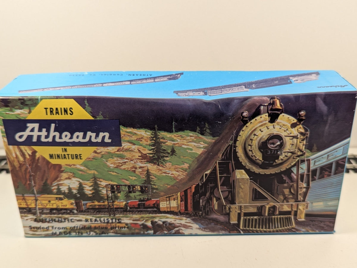 Athearn HO Gauge 70324 Boston & Maine 40ft Boxcar Superior Door boxed