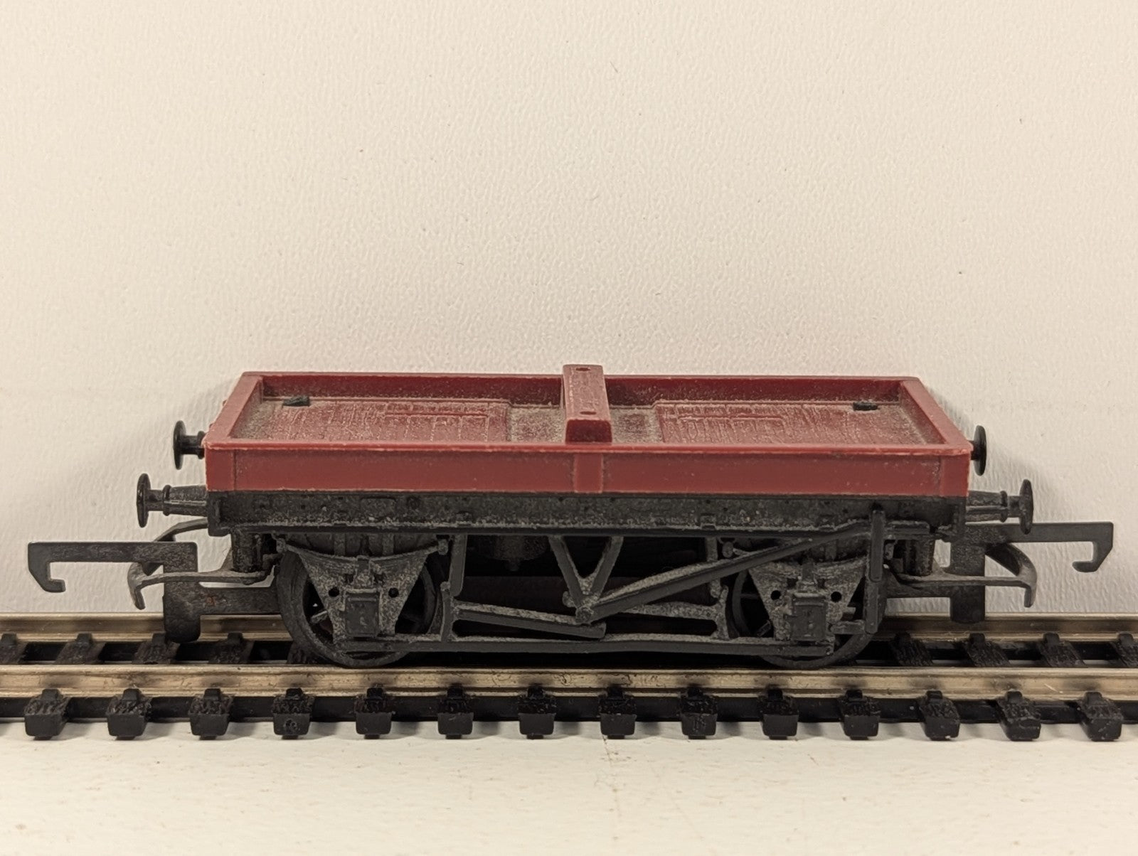 Tri-ang R17 OO Gauge Conflat Wagon