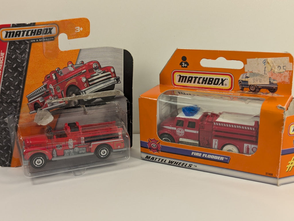 Matchbox Diecast Fire Flooder and MBX Station No 1 Fire Engine Pair