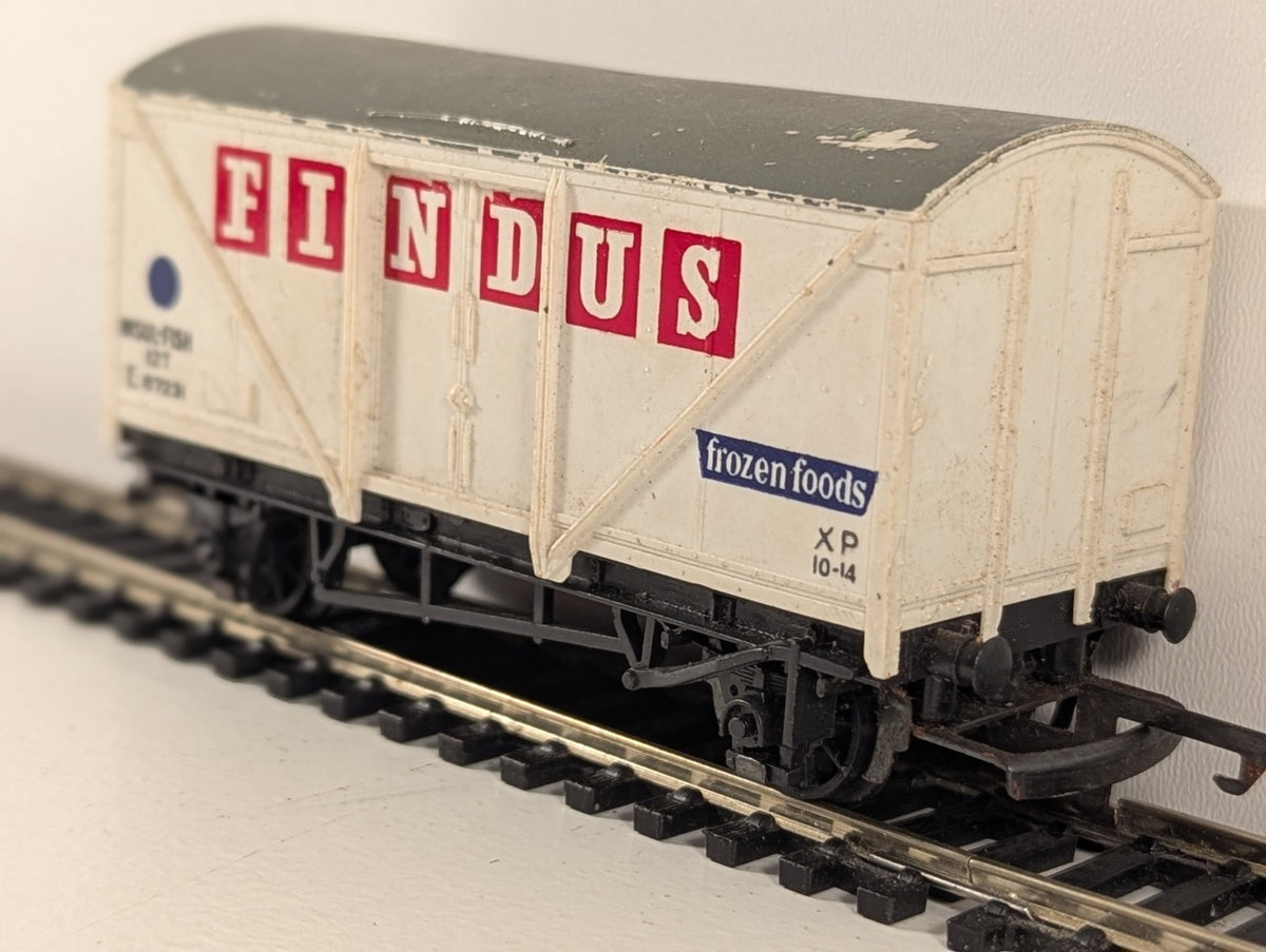 Wrenn W4300P OO Gauge Blue Spot Fish Van Wagon