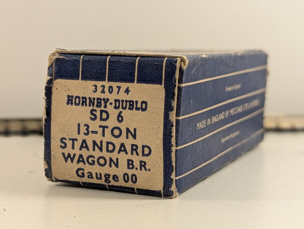 Hornby Dublo 32074 OO Gauge 13-Ton Standard Wagon - Boxed