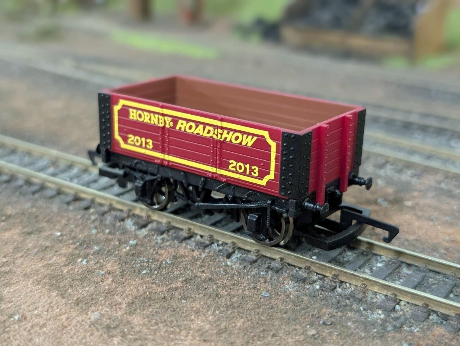 Hornby 2013 Roadshow Wagon OO Gauge