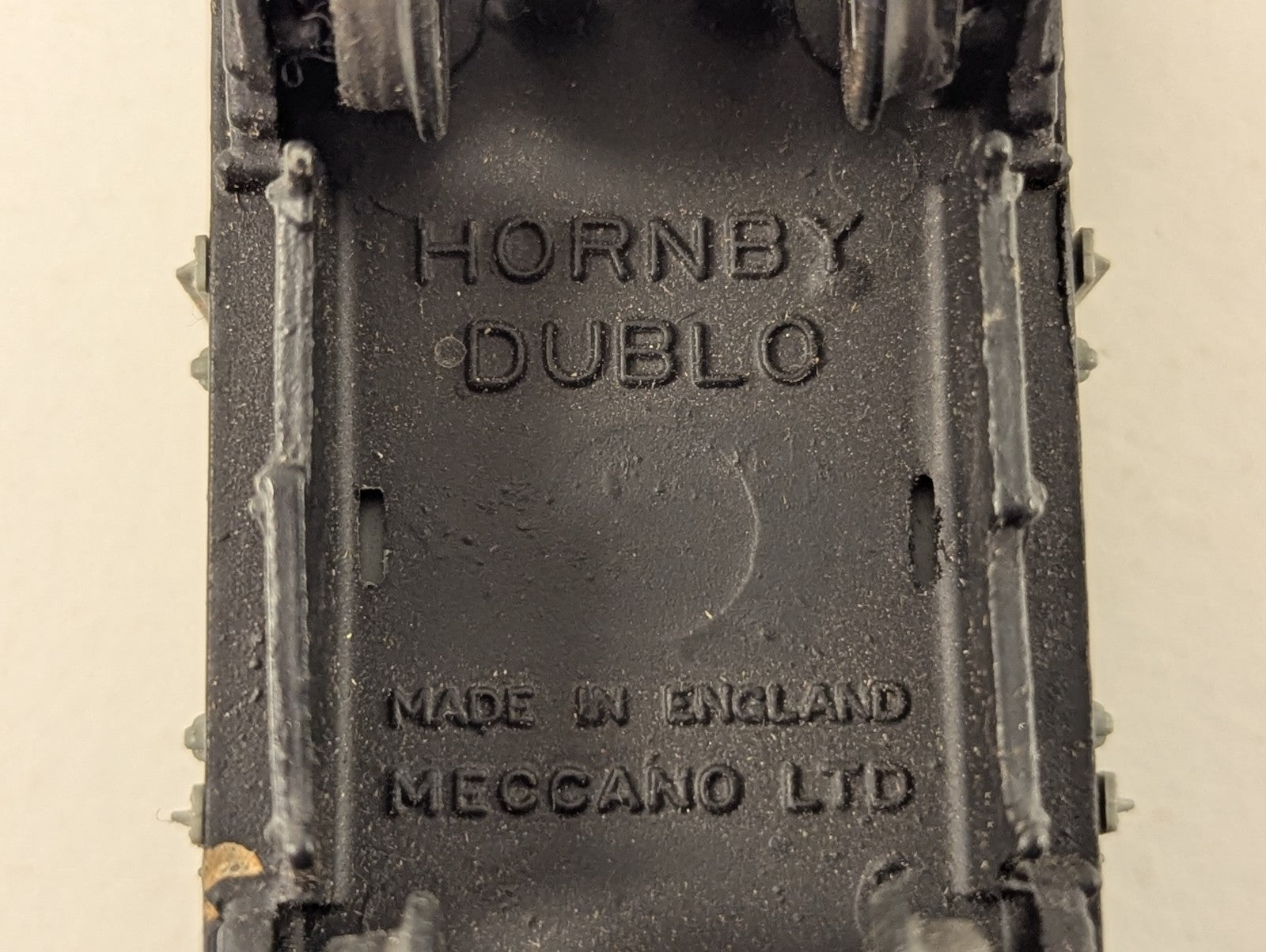 Hornby Dublo 13 Ton Standard Wagon B477015 OO Gauge