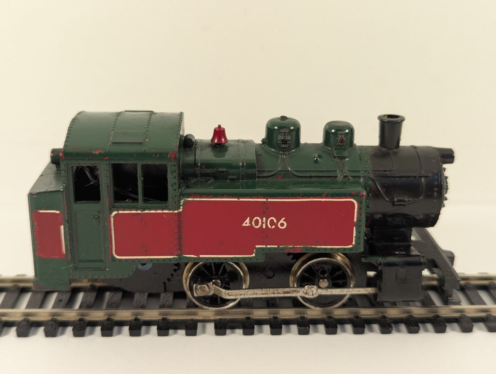 Lima HO Gauge USA-Style 0-4-0 Tank Locomotive Maroon - Non-Runner