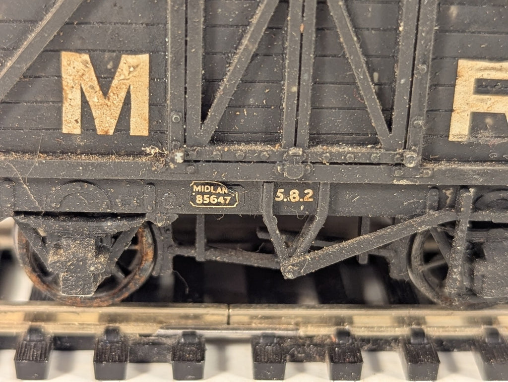 Kitbuilt Midland Railway 8-Ton Coal Wagon Goods Wagon 85647