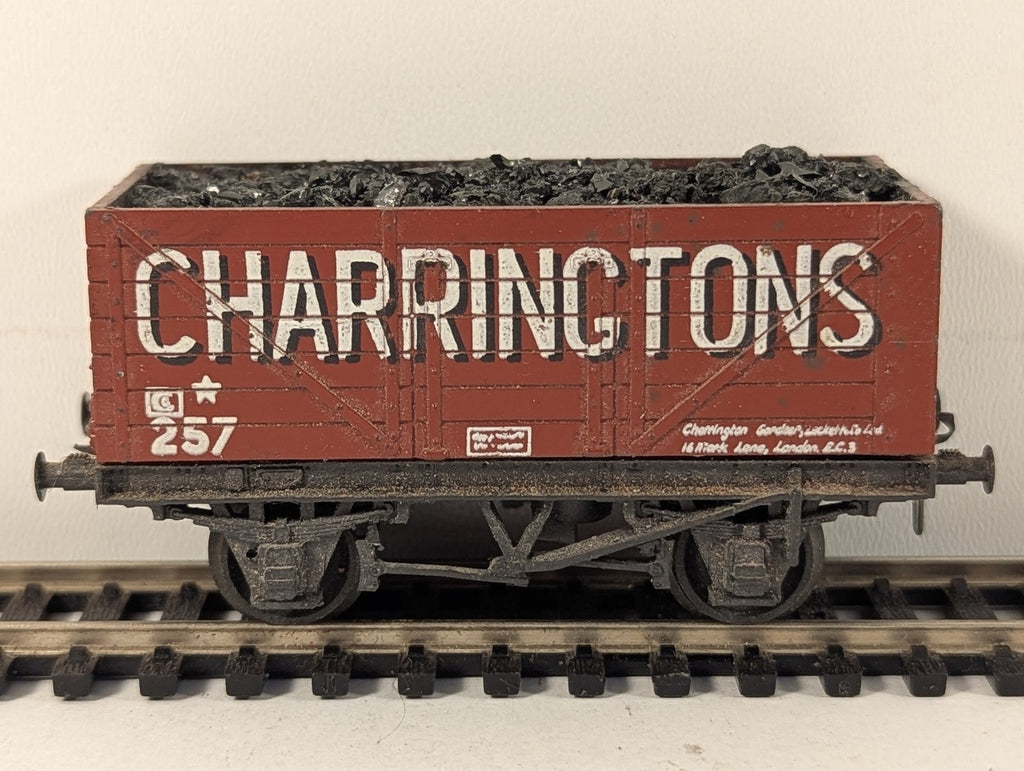 British Trix OO Gauge Charringtons 7-Plank Open Wagon 257 5001