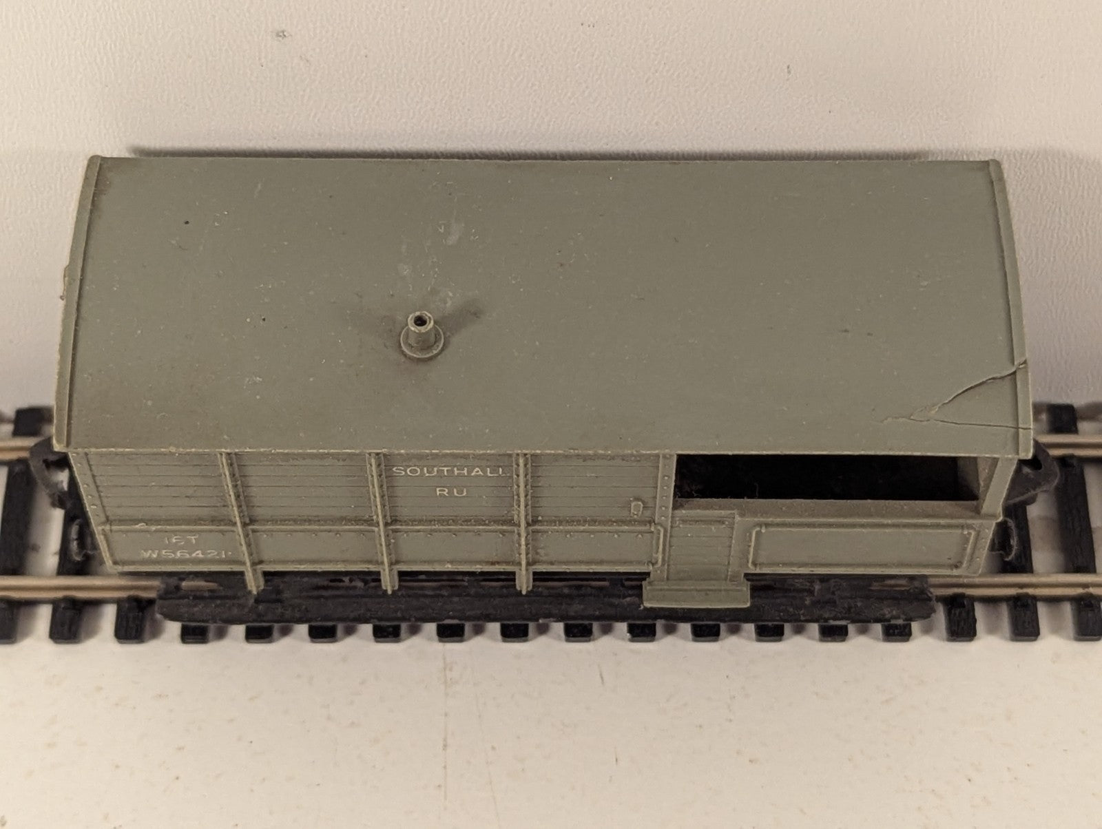 Hornby Dublo 4312 Southall RU 16 Ton Goods Brake Van OO Gauge