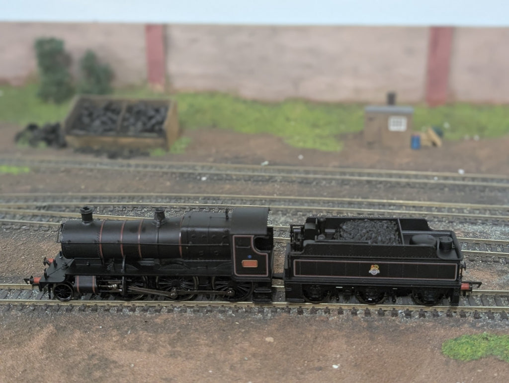 Bachmann OO Gauge 31-828 BR 43XX Mogul 5370 Lined Black Early Crest Boxed