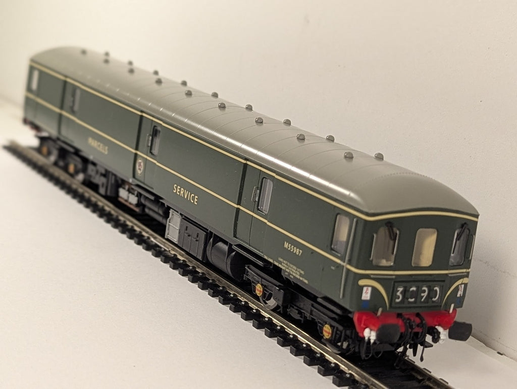 Heljan OO Gauge Class 128 Parcels DMU Diesel Multiple Unit M55987 BR Green
