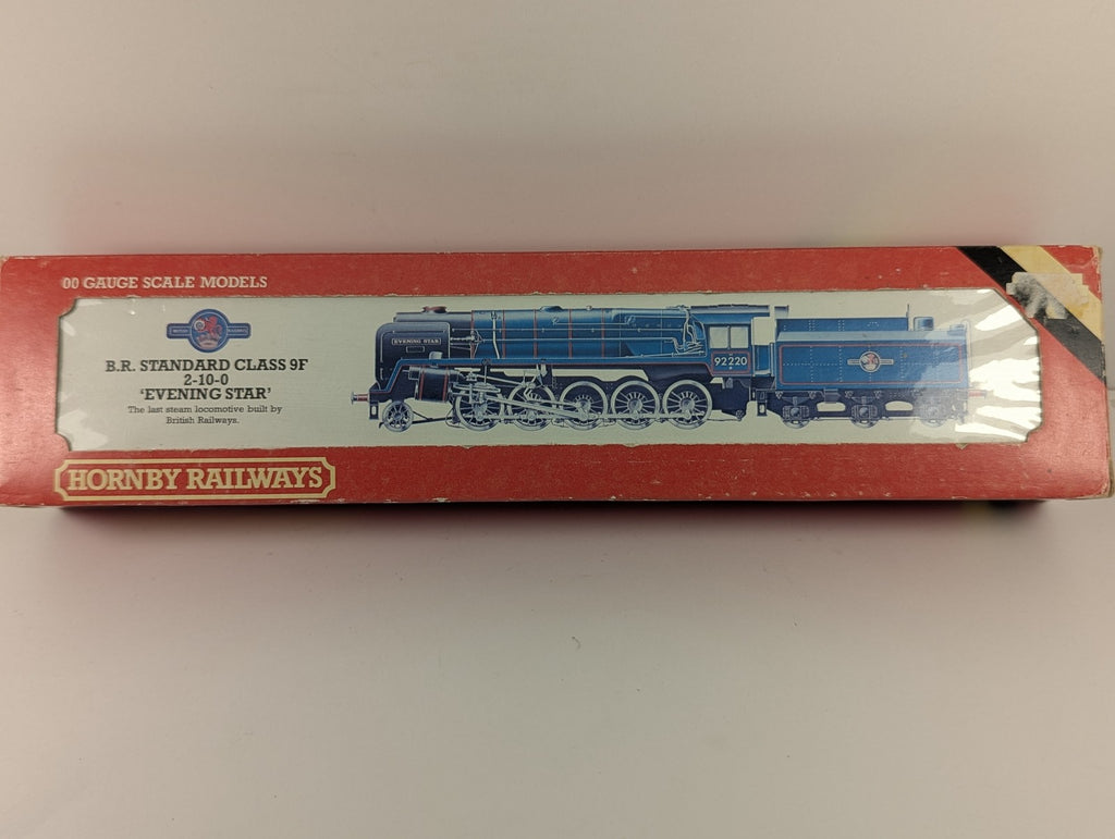Hornby Railways OO Gauge B.R. Standard Class 9F 'Evening Star' Steam Locomotive