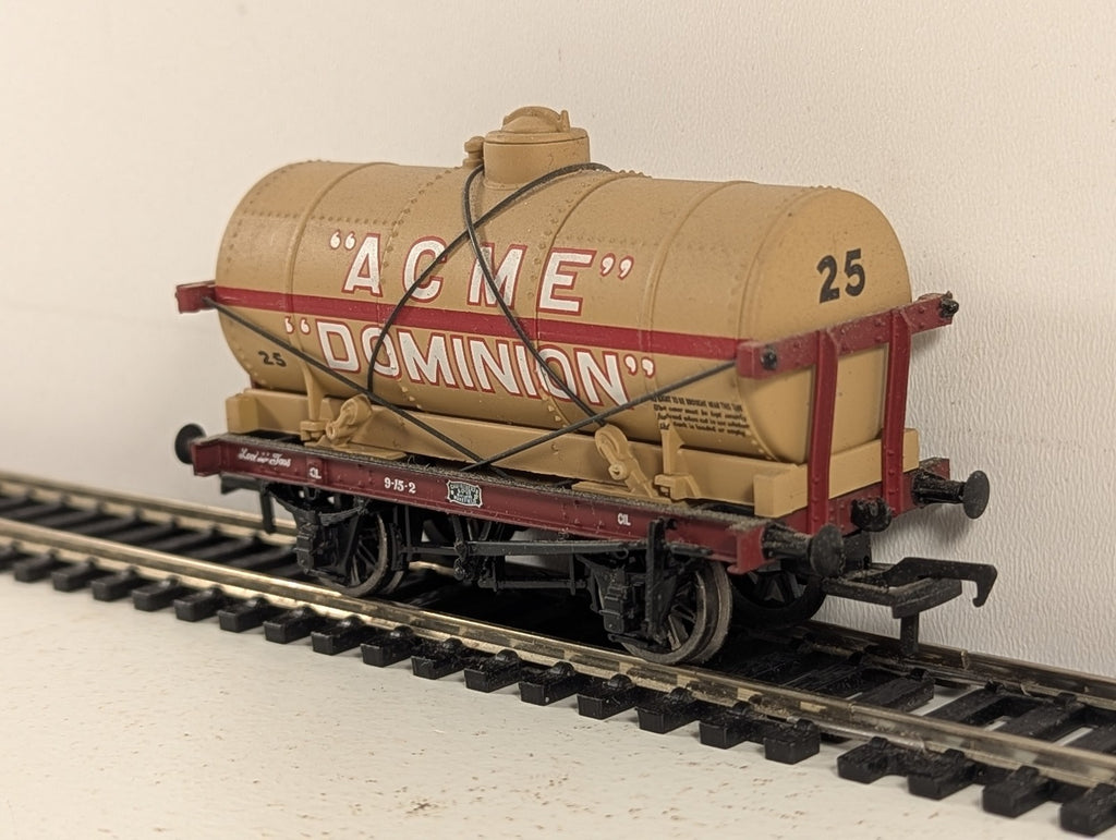 Bachmann OO Gauge 14 Ton Tank Wagon 'Acme Dominion' 25 37-079