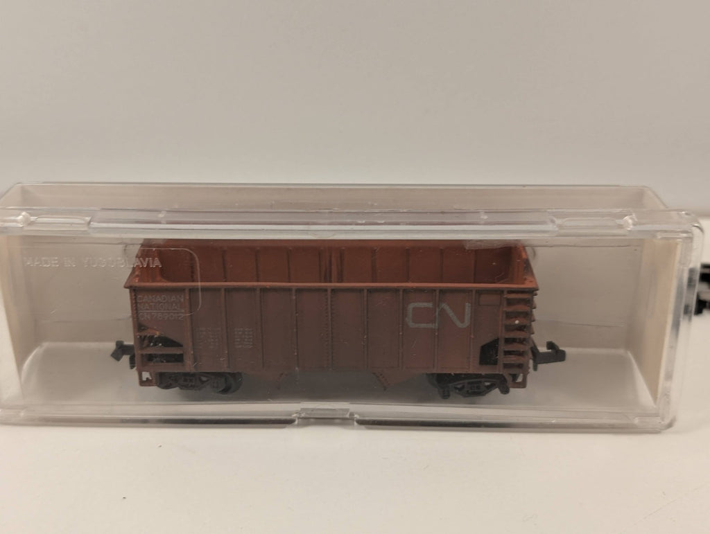Model Power Canadian National (CN) 2-Bay Ribbed Hopper Car – N Gauge
