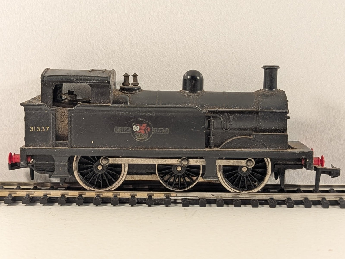 Hornby Dublo 2206 OO Gauge Class R1 0-6-0Tank Locomotive BR Black - missing part