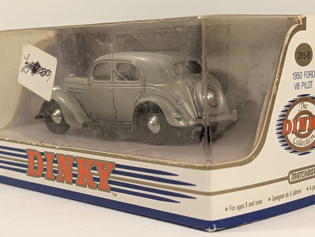 Matchbox Dinky 1:43 1950 Ford V8 Pilot Die-cast Model Car HOY 712 Silver DY5-B