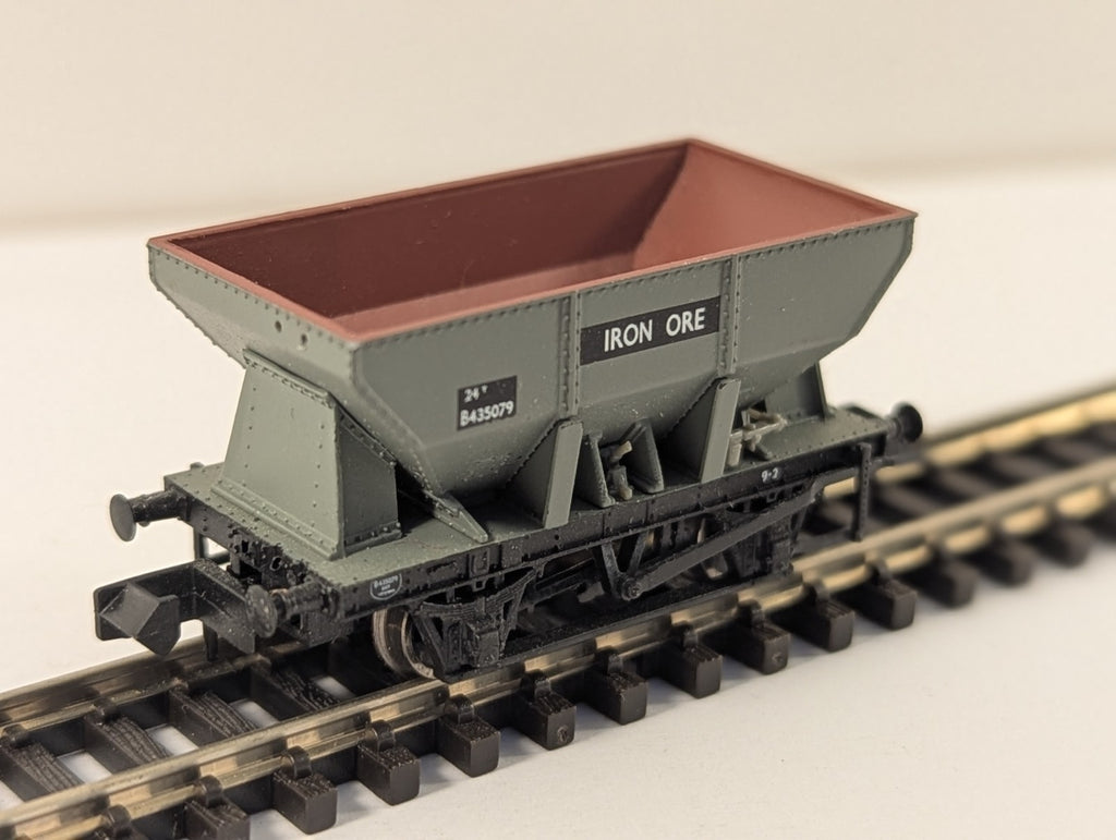 Graham Farish N Gauge BR 24 Ton Ore Hopper Wagon