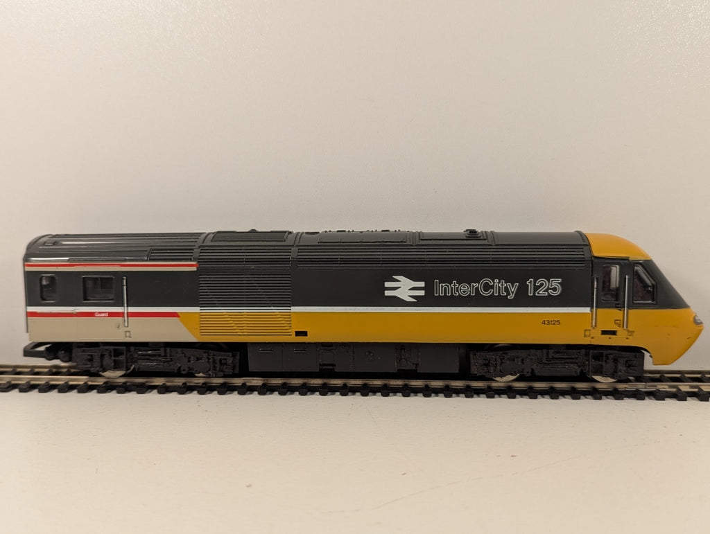 Hornby OO Gauge BR Class 43 HST Dummy Car InterCity Executive