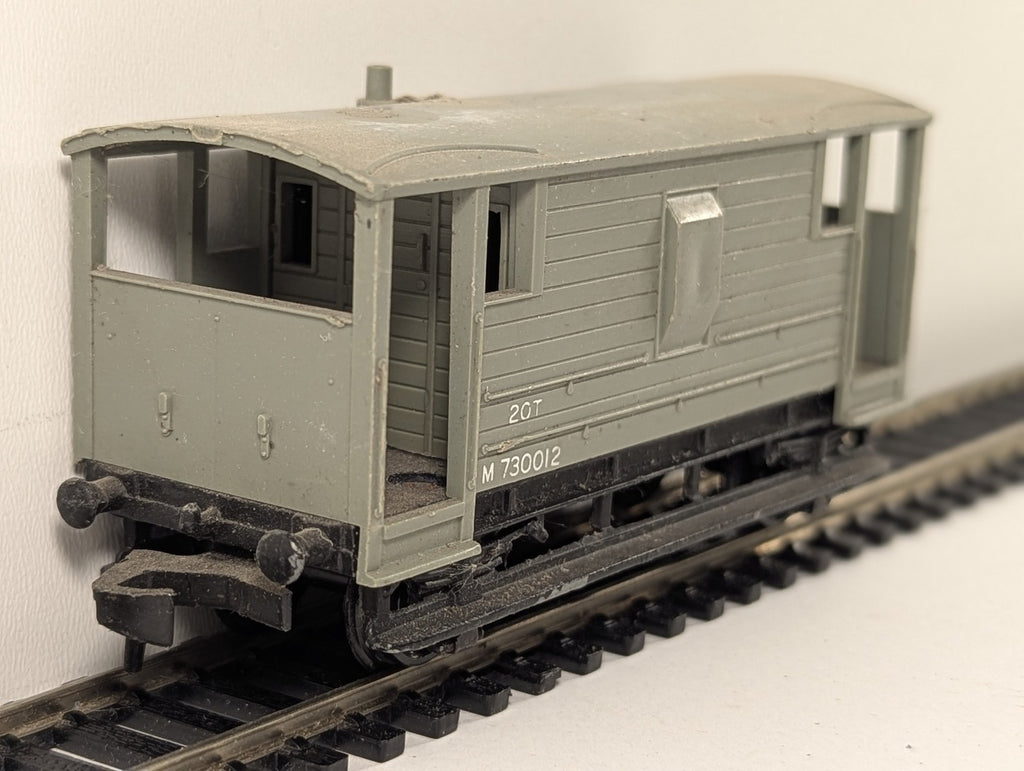 Hornby Dublo OO Gauge LMR 20-Ton Goods Brake Van Goods Wagon M730012 BR LMR Grey