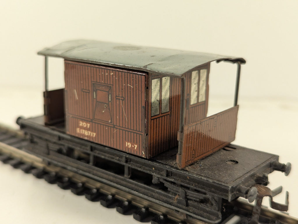 Hornby Dublo OO Gauge Tinplate 20 Ton Brake Van