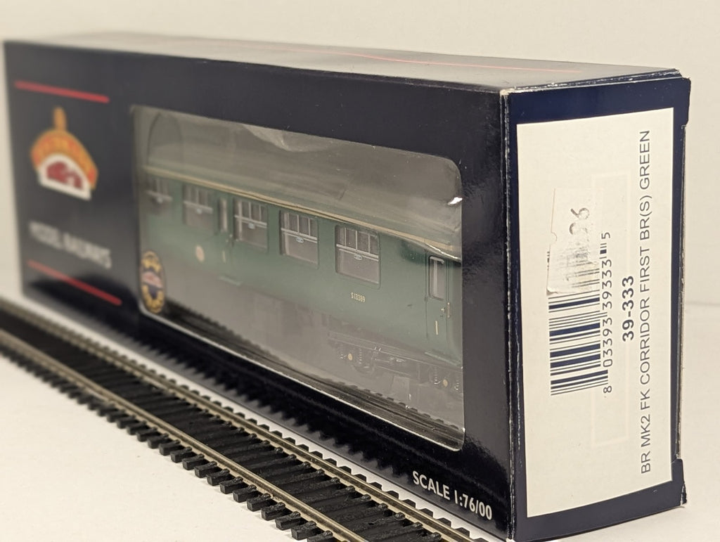 Bachmann OO Gauge BR Mk2 FK Corridor First Passenger Coach S13389 BR(S) Green