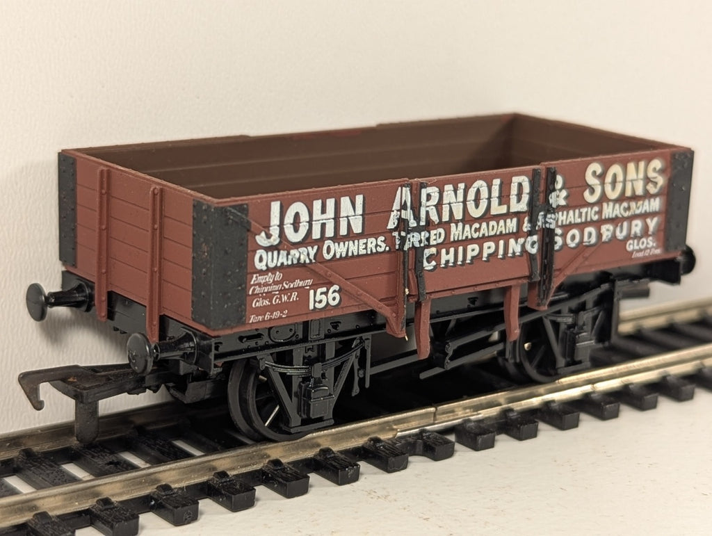 Airfix Railway System 54376-1 “John Arnold & Sons” 5-Plank Wagon